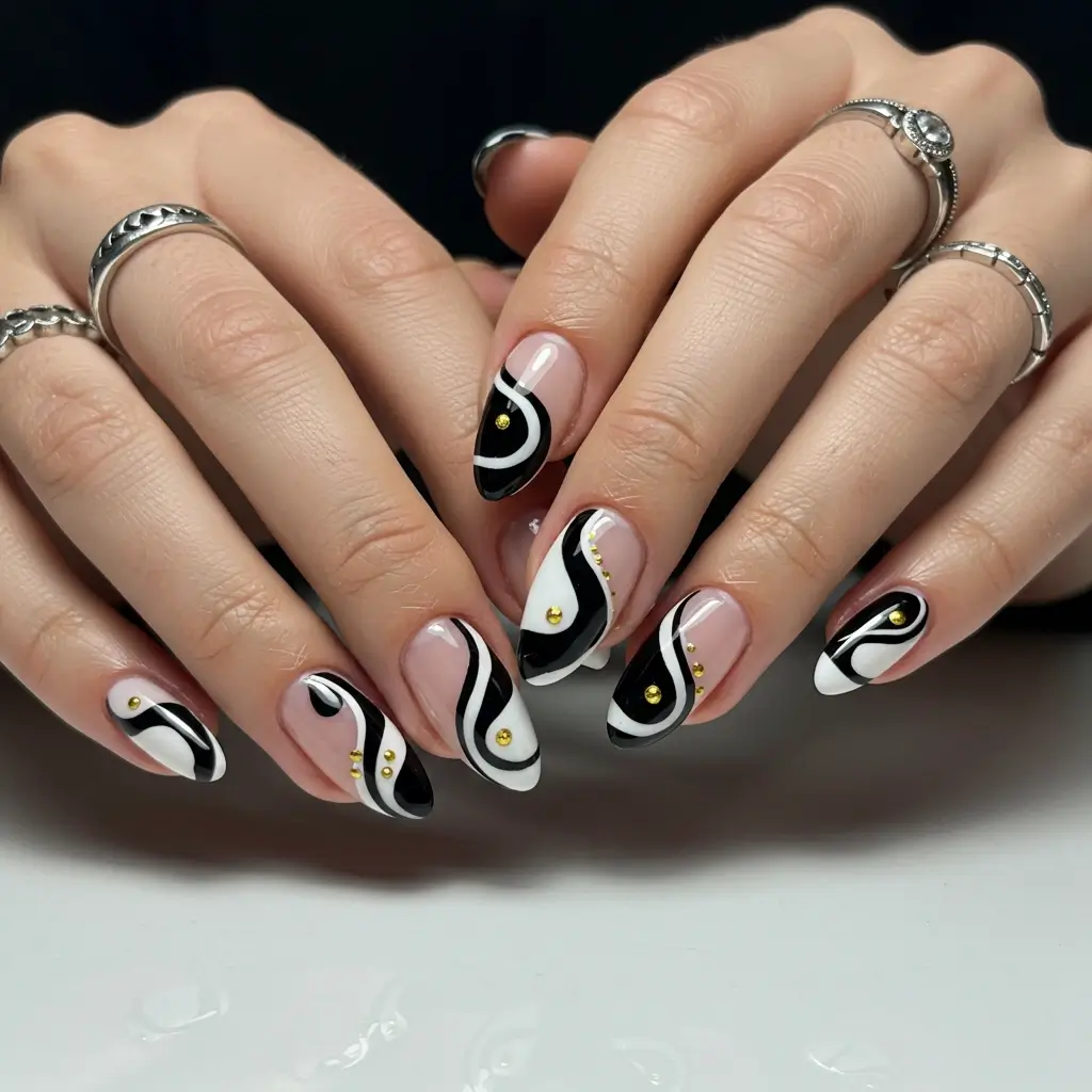 Swirled Tips Image
