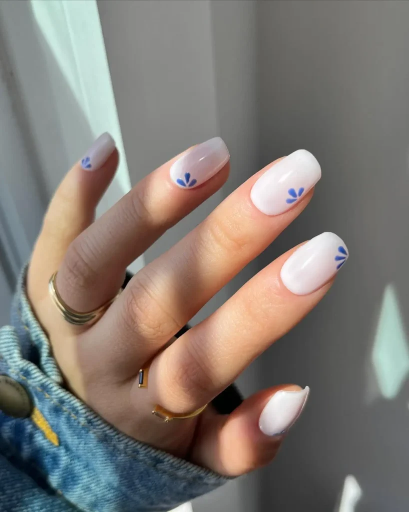 Minimalist Milky Nails